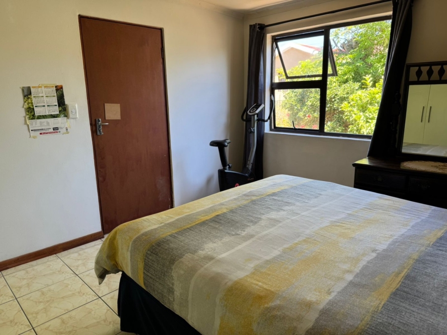 4 Bedroom Property for Sale in Glenlilly Western Cape